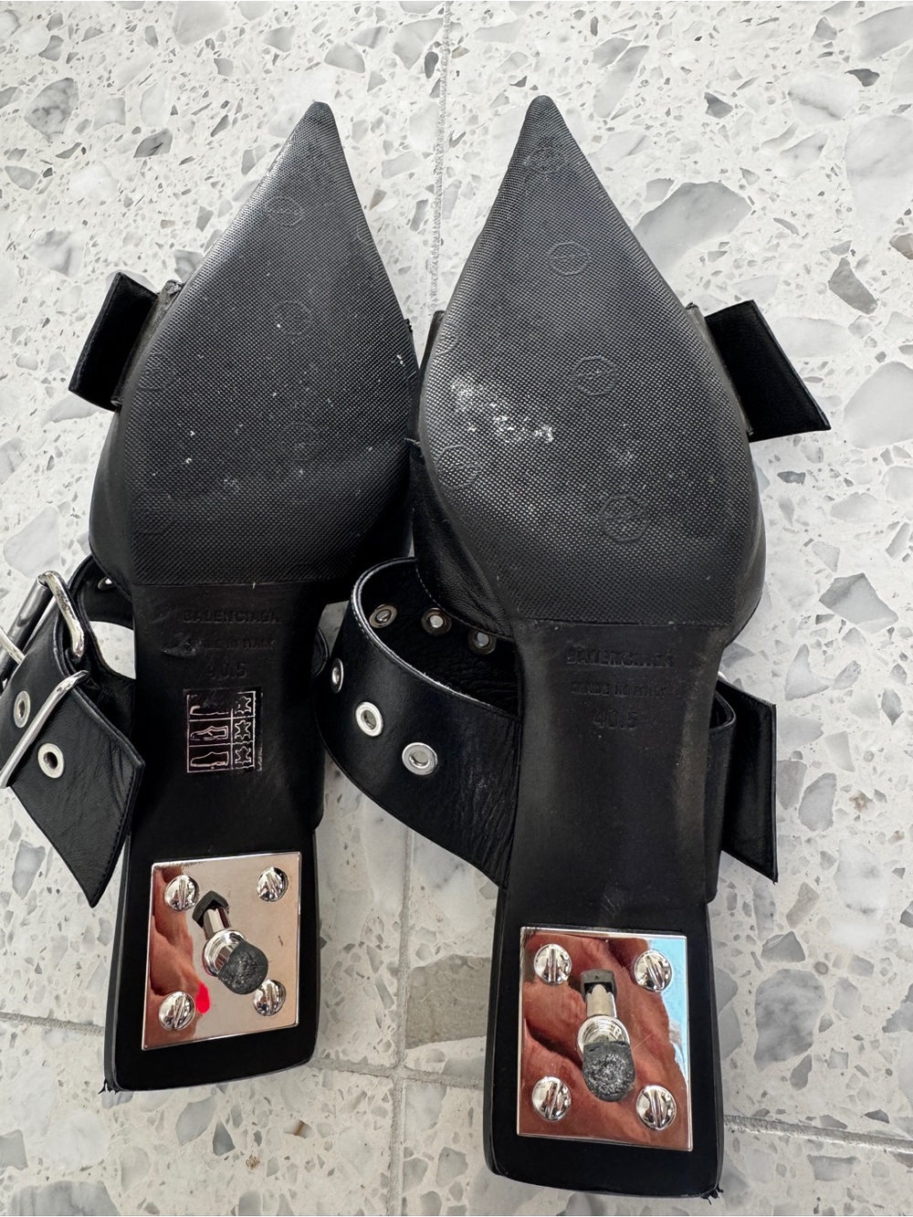Balenciaga Edgy Black Leather Buckle Mules, size 40.5 - Picture 4 of 5